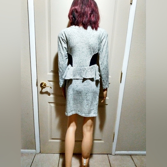 Vintage 80's Peplum Dress. - Picture 2 of 6